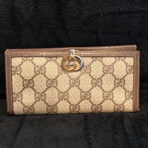 Vintage Gucci GG monogram checkbook wallet